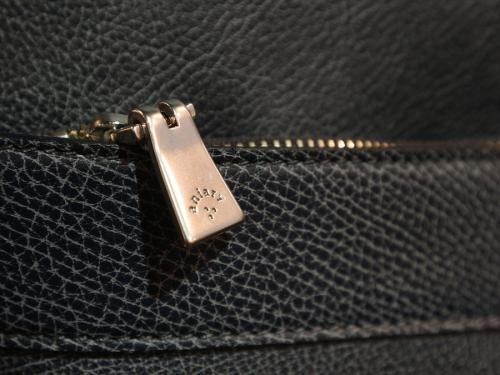 レザーのリュック