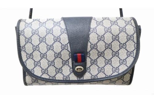 グッチのショルダーバッグ