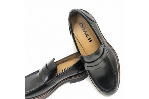 COACH/コーチ】よりスマートなベーシックコインローファーの入荷