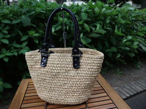 バレンシアガのバッグ