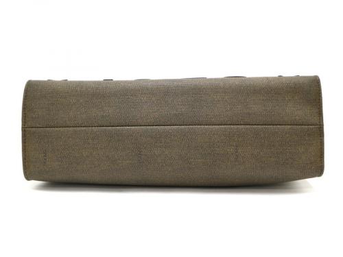 トートバッグのユニセックス