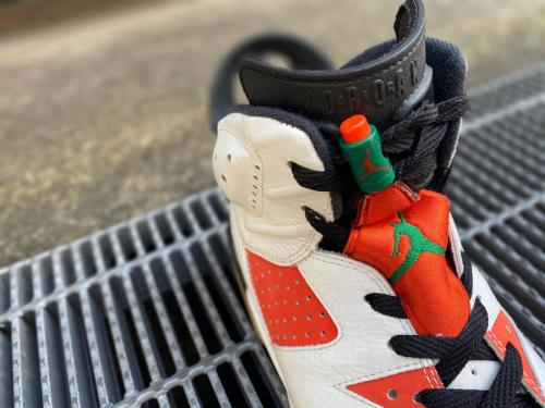 AIR JORDANのGatorade