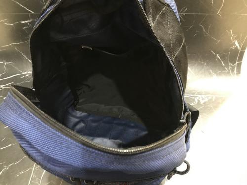 ブリーフィングのリュック