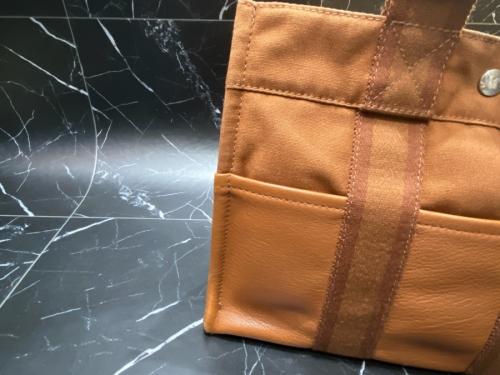エルメスのハーフレザートートバッグ