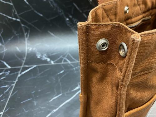 ハーフレザートートバッグの財布