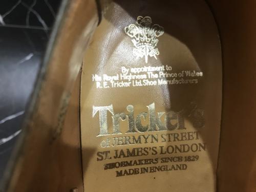 ウィングチップシューズのシューズ