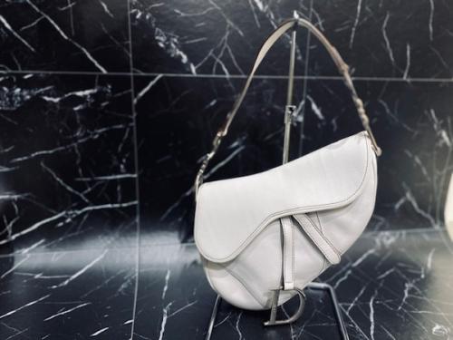 Christian Diorのクリスチャン ディオール