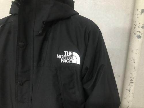 マウンテンライトジャケットのジャケット