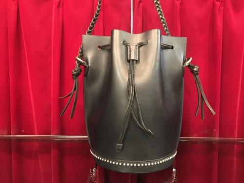 ダニエル＆ボブのサンクエッセンシャルバケットバッグ