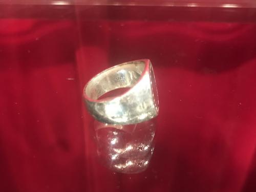 Black Spinel Circle Ring　シグネットリングのリング