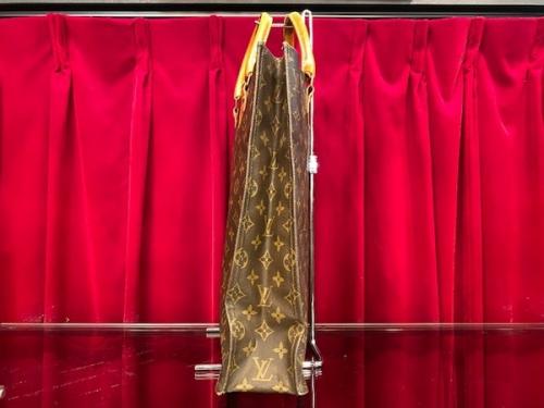 ルイ ヴィトン　のサックプラ