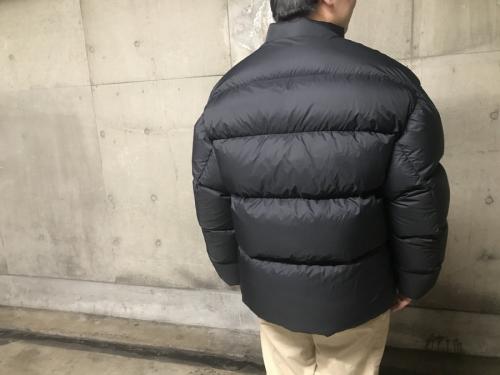 VENT JACKETのダウンジャケット