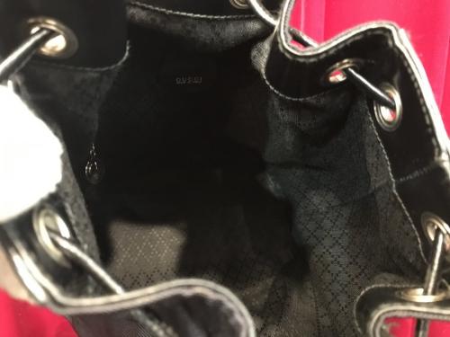 ショルダーバック