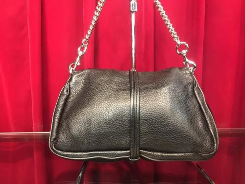 ワンショルダーバッグのバック