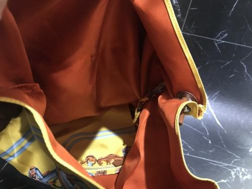 エルメスのシルキーシティPM