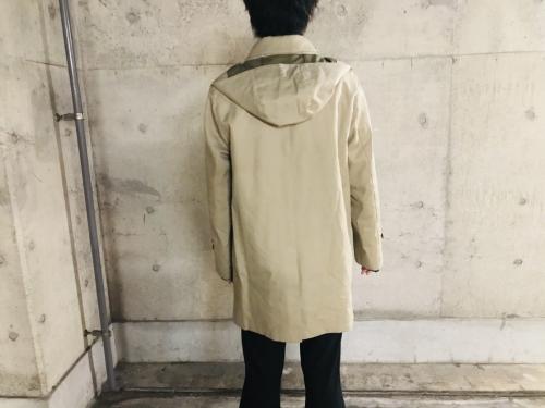 マッキントッシュフィロソフィーのボンディングフーデッドコート