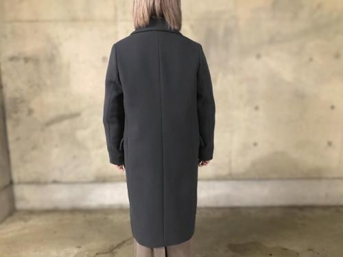 ビューティアンドユースのMANTECO ダブルテーラードコート