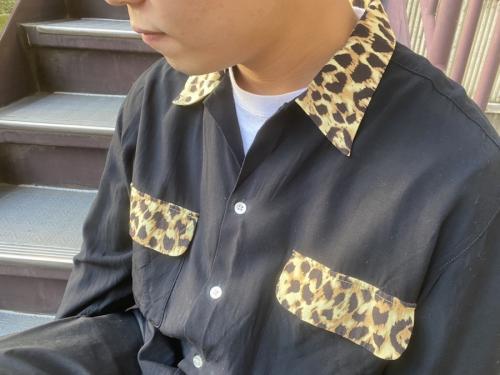 オープンカラーシャツのメンズ