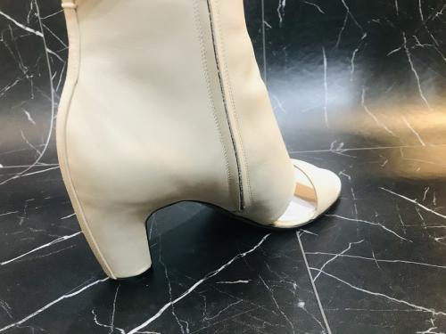 マルタンマルジェラ 22のブーツサンダル