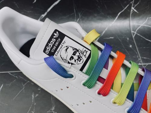 アディダス×ステラマッカートニーのstan smith
