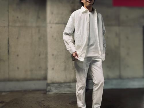 エルメスの袖セリエ釦バックスカーフ柄シャツ