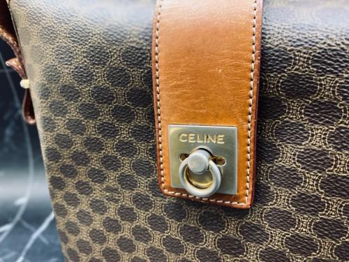 セリーヌのオールドショルダーバッグ