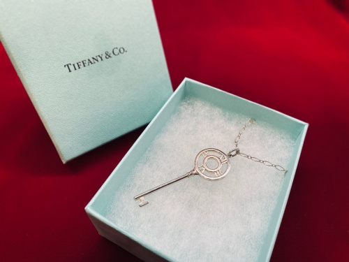 ラグジュアリーブランドのTiffany & Co