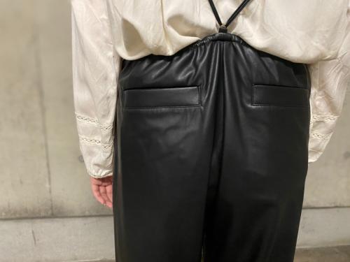 エコレザーサロペットのレディース