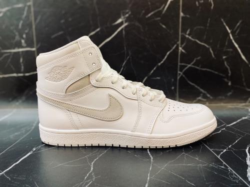 ナイキのエアジョーダン1ハイ85