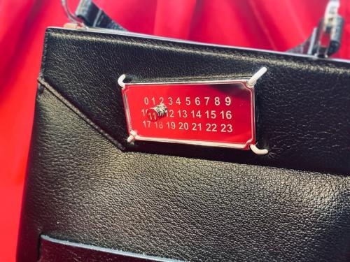 マルタンマルジェラ11のスナッチ2WAYショルダーバッグ