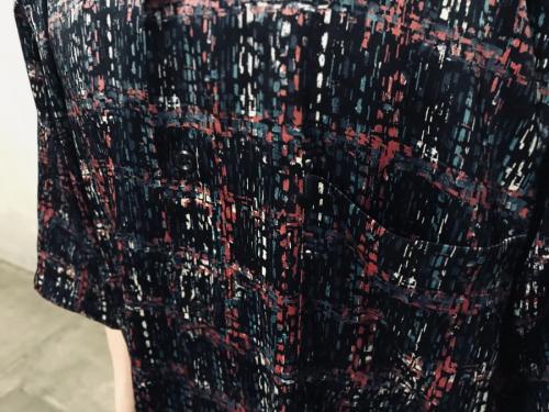 総柄オープンカラーシャツのカジュアルブランド