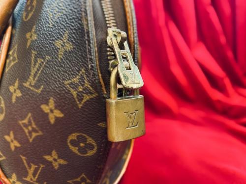 ルイ ヴィトン　のエリプスMM