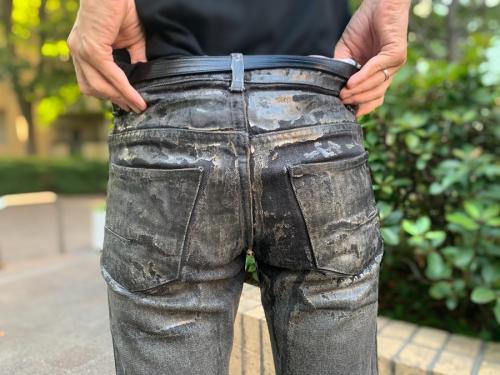 ラスターコーティングデニムパンツのエディ期