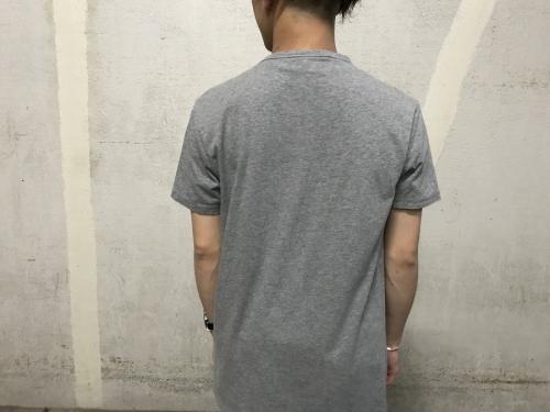 モンクレールのMAGLIA T-SHIRT
