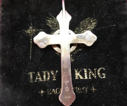 ラージクロスホイールローズペンダントトップのペンダント