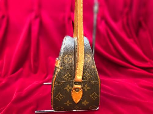 ルイ ヴィトン　のブロア