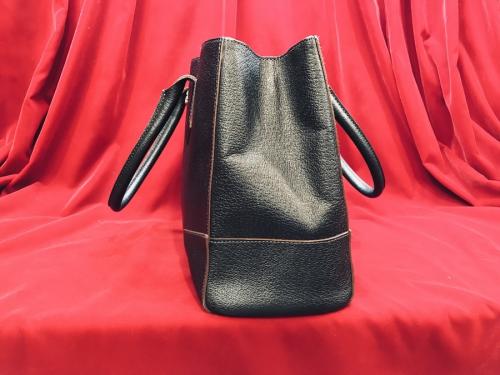 ヴィヴィアンウエストウッドのEXECUTIVE2 / エグゼクティブ2トートバッグL