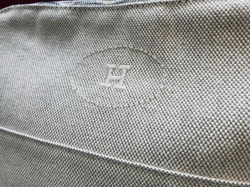 ボリードGM/BORED GMのクラッチバッグ