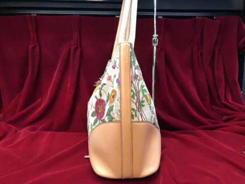 グッチのハスラービットビットフローラトートバッグ