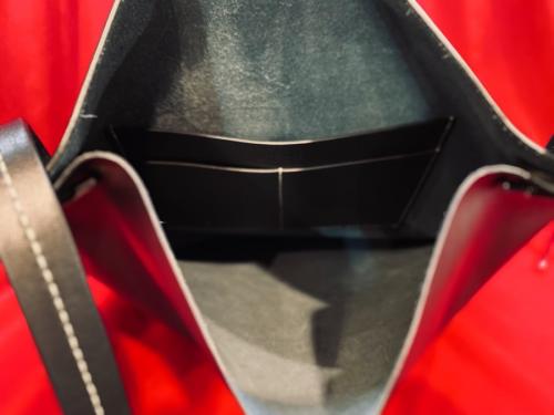 フラットポケットMDバッグ