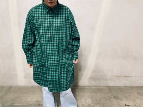 コラボ・別注アイテムのINDIVIDUALIZED SHIRTS