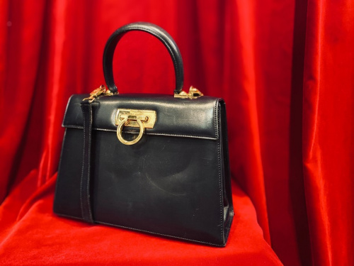 ラグジュアリーブランドのSalvatore Ferragamo