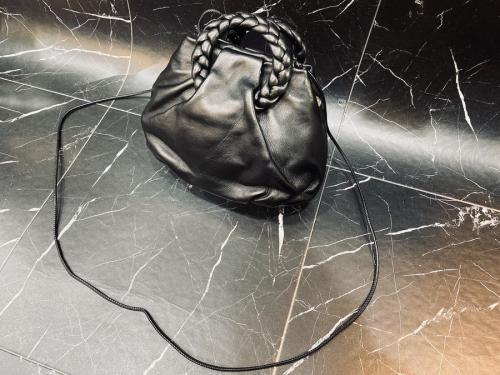 HEREUのヘリュー