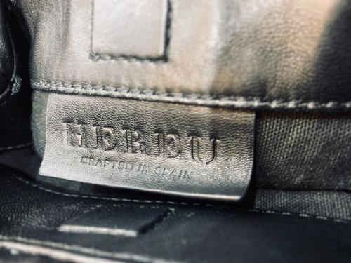 ヘリューのBON BONバッグ