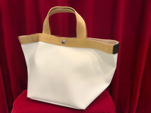 インポートブランドのHerve Chapelier