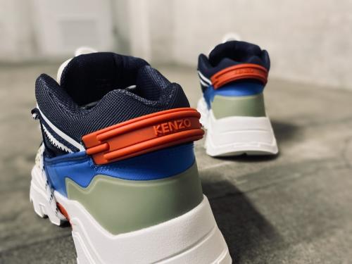 ダットスニーカーのFA65SN302F57