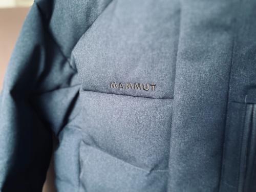 マムートのロゼッグINフーデッドジャケット