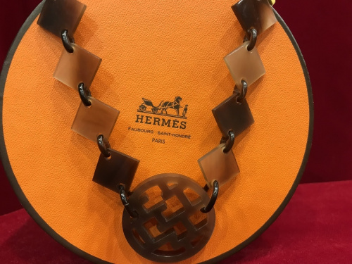 ラグジュアリーブランドのHERMES