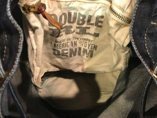 デニムリュックサックのバックパック