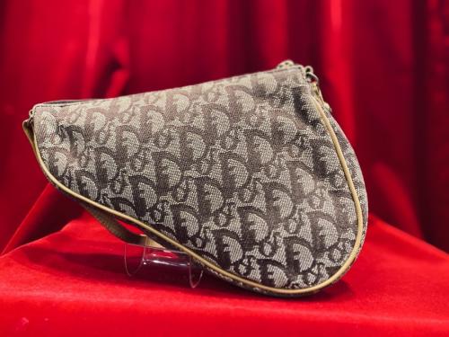 Christian Diorのクリスチャン ディオール